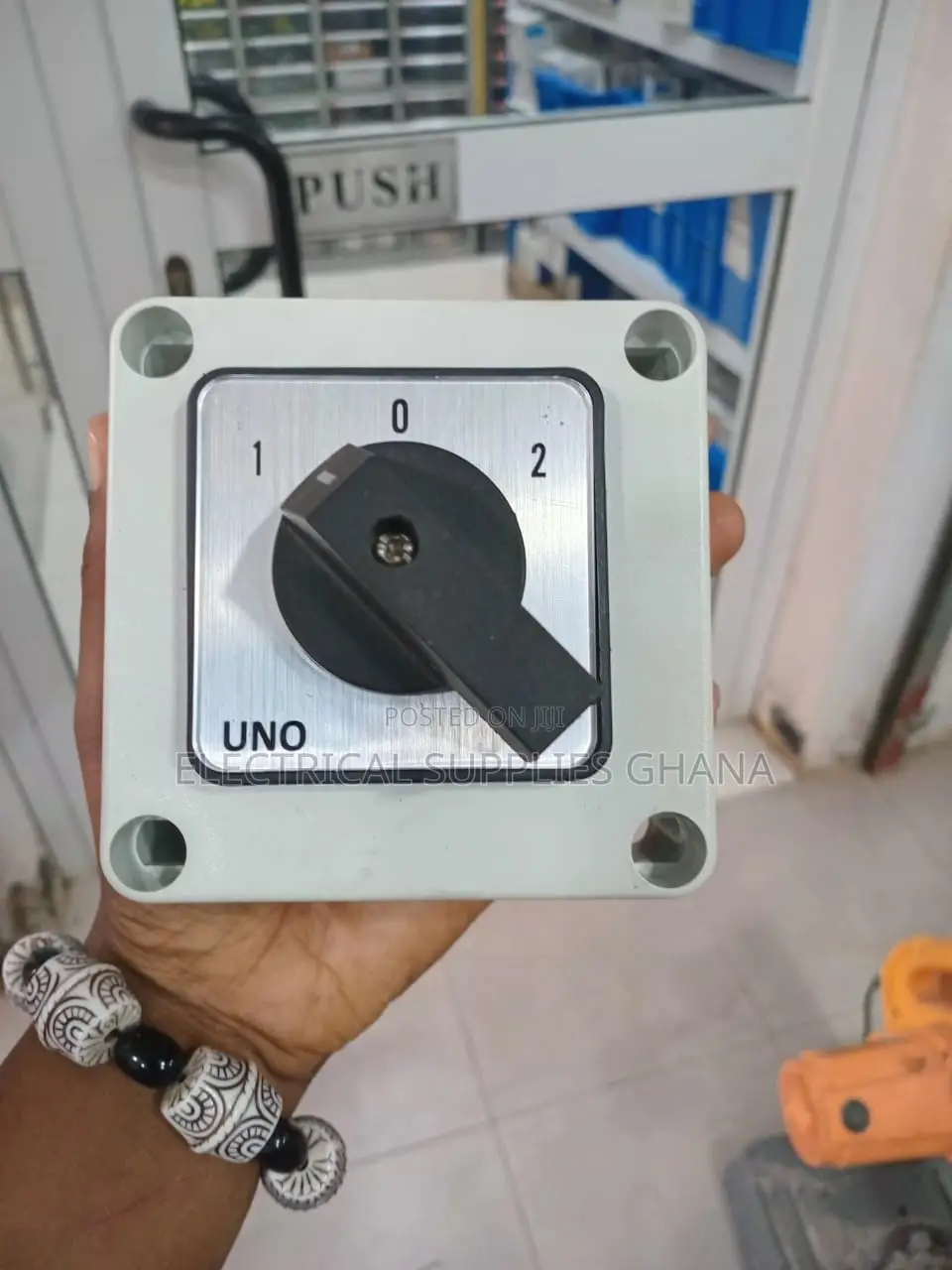 63a Manual Changeover Switch | Single Phase 1-0-2