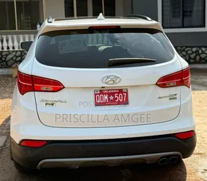 Hyundai Santa Fe Limited 4dr SUV (3.3L 6cyl 6A) 2015 White
