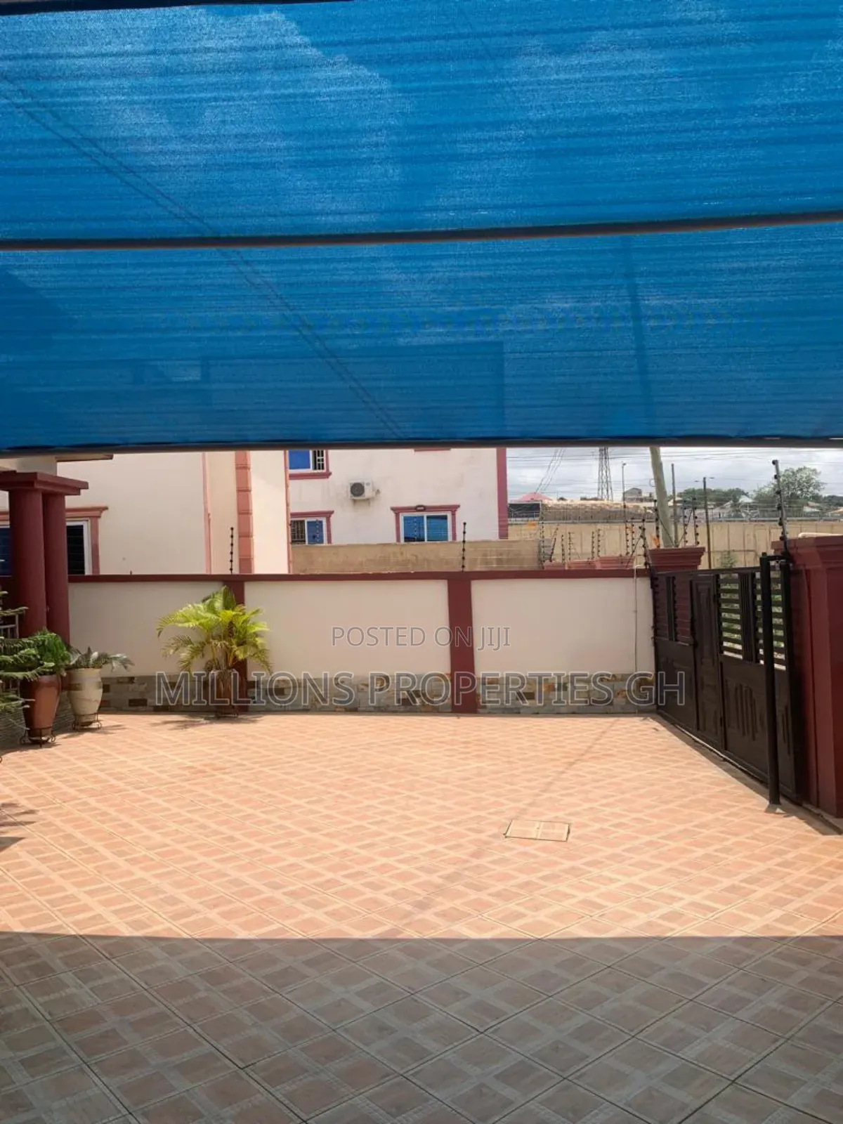 Furnished 3bdrm House in Millions Properties, Ofankor for sale