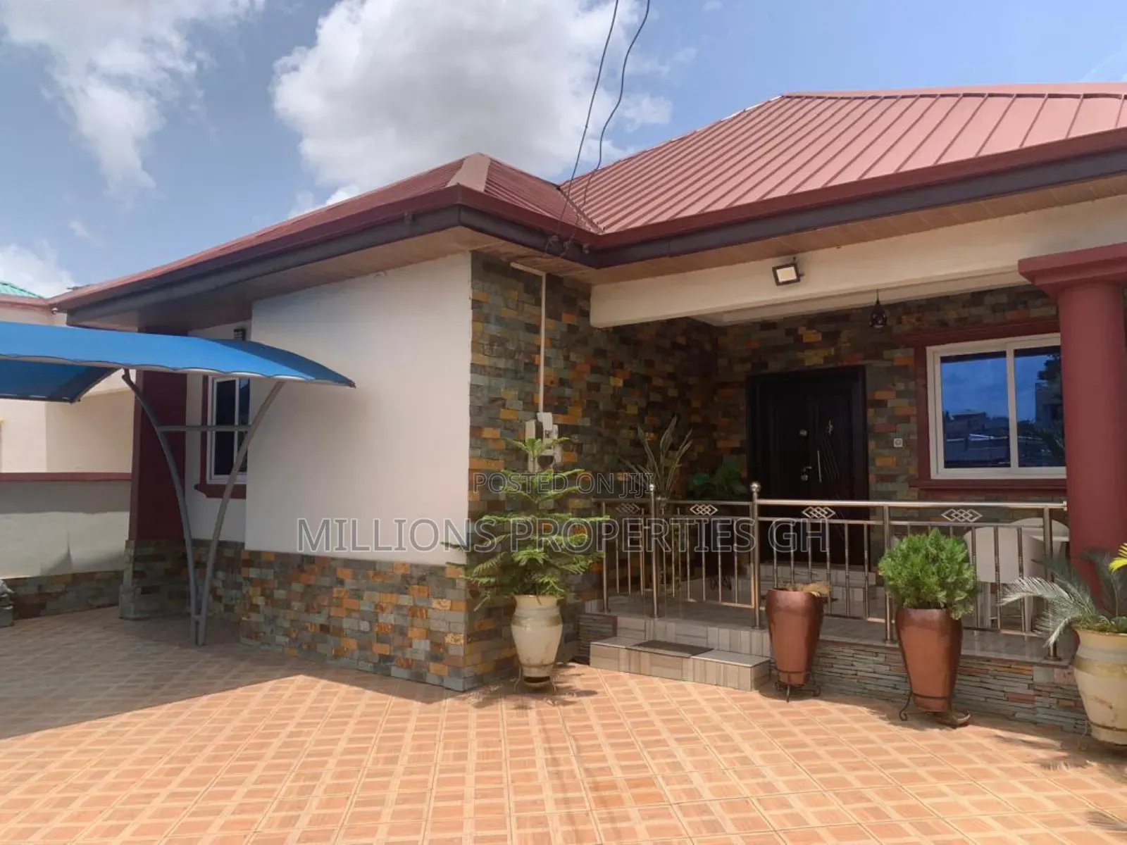 Furnished 3bdrm House in Millions Properties, Ofankor for sale