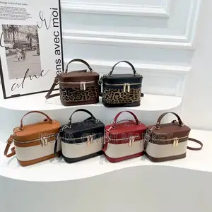 Stylish Box Bag With Long Strap