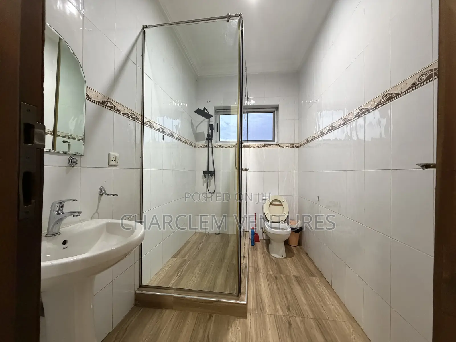 2bdrm Apartment in Charclem Ventures, East Legon for rent