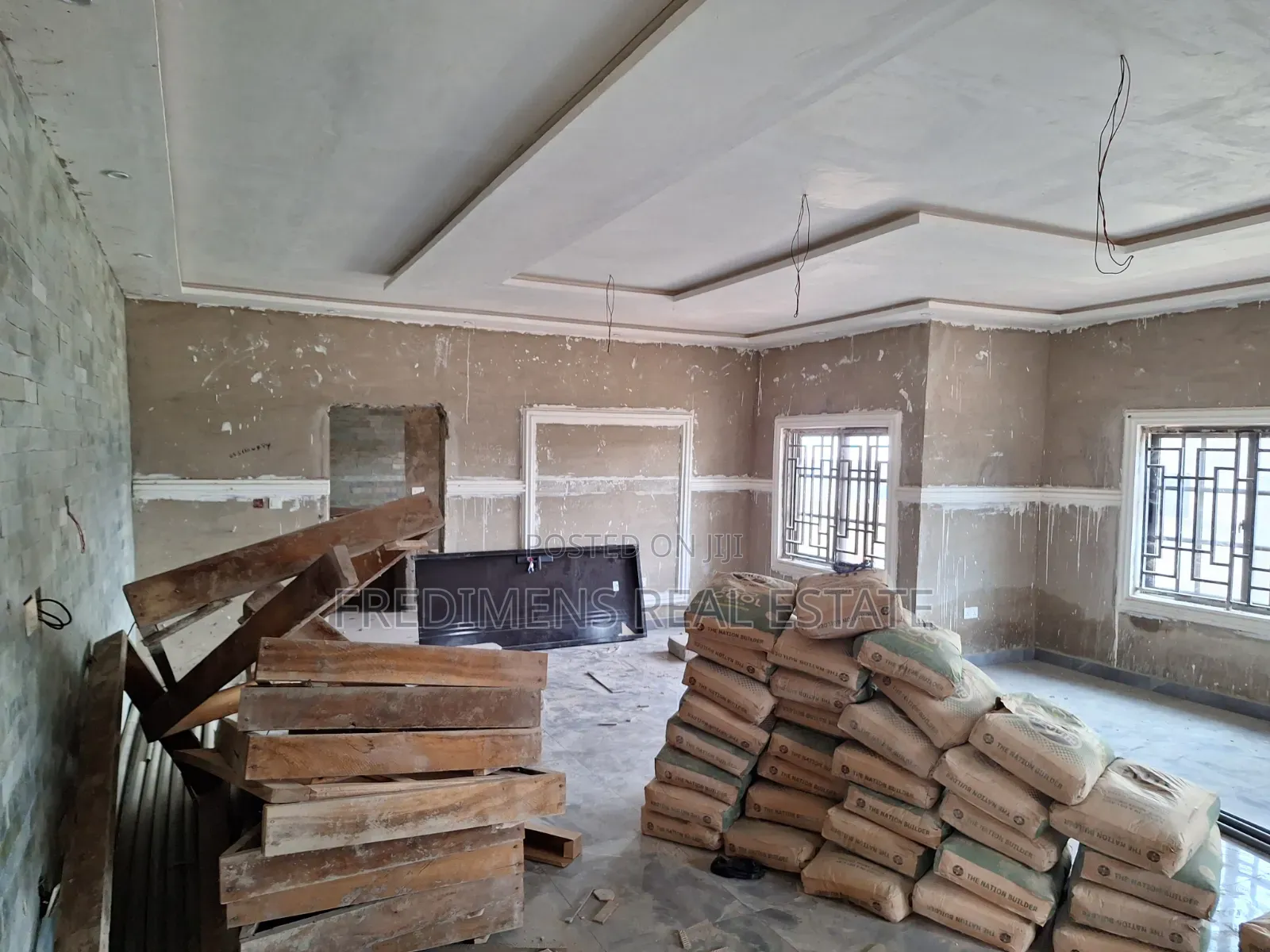 5bdrm House in Fredimens Real, Afigya-Kwabre for sale