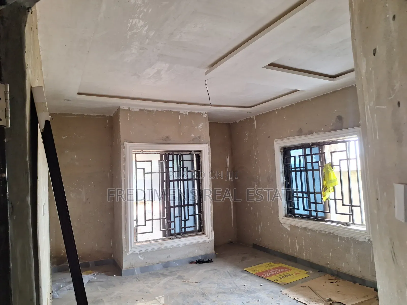 5bdrm House in Fredimens Real, Afigya-Kwabre for sale