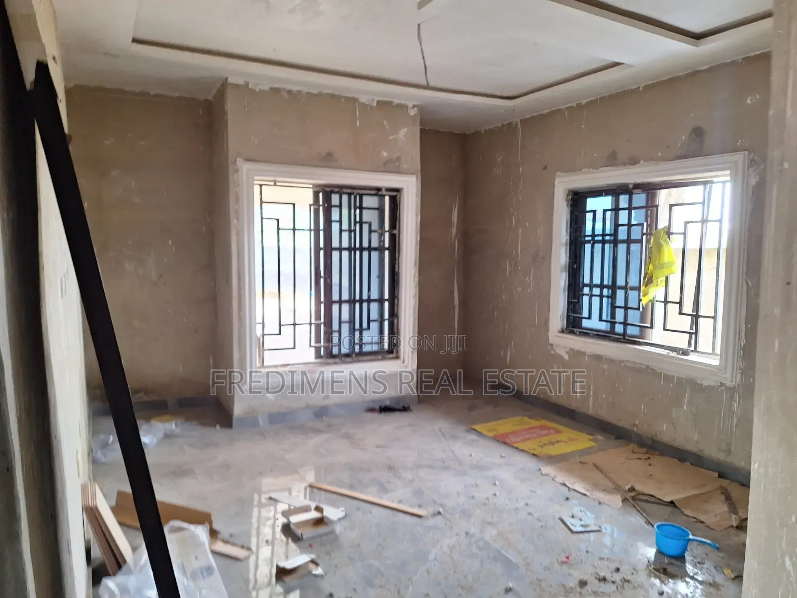 5bdrm House in Fredimens Real, Afigya-Kwabre for sale