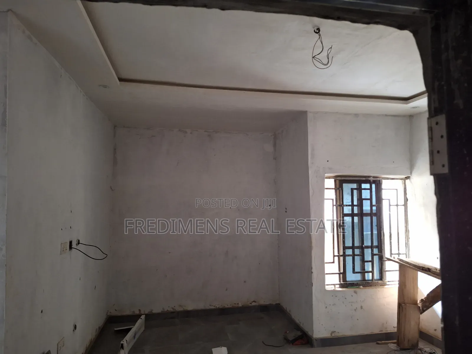 5bdrm House in Fredimens Real, Afigya-Kwabre for sale
