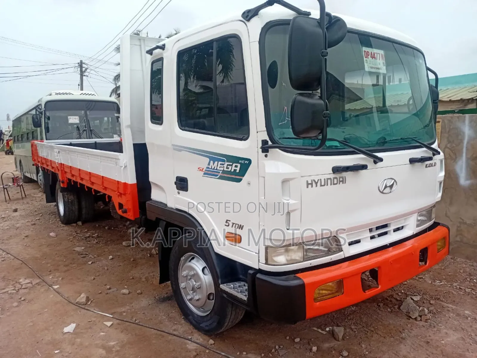 Hyundai 5 Tons ( 6 Holes)
