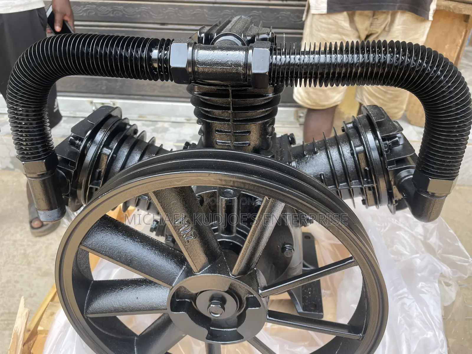 Air Compressor Head 3 Pistols