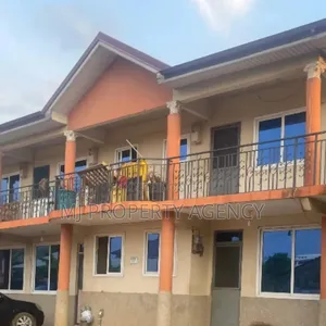 6bdrm Apartment in Golf Estate, Community 25 for sale