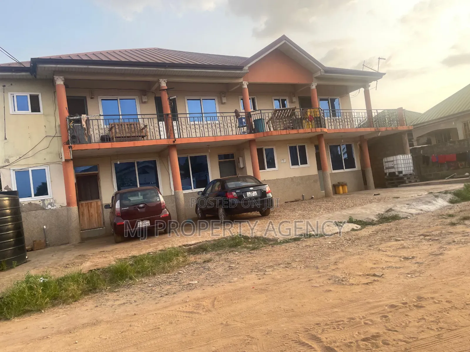 6bdrm Apartment in Golf Estate, Community 25 for sale
