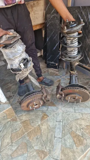 Front Hub and Shock for Civic Turbo Engine