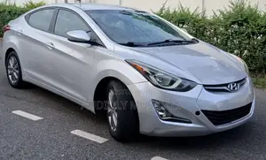 Hyundai Elantra 2016 Silver