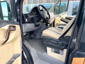 Mercedes-Benz Sprinter 2012 Black