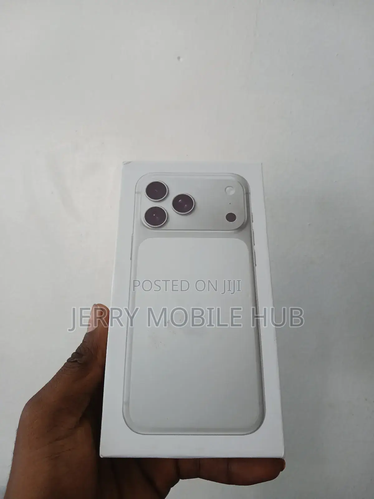 New Apple iPhone XR 128 GB White