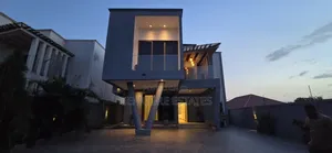 5bdrm House in East Legon Hills, School Junction for sale