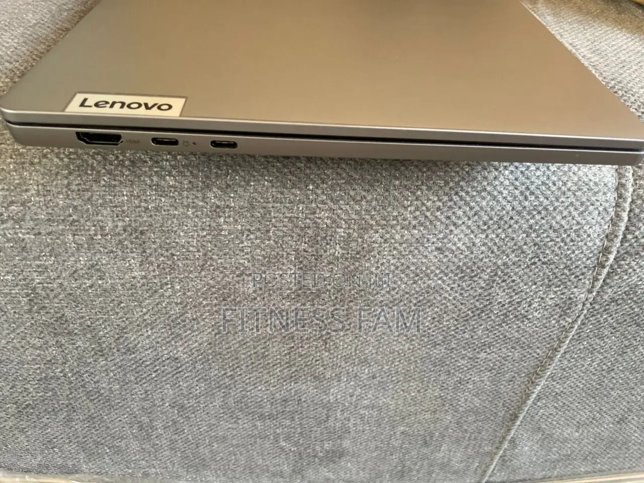 Laptop Lenovo 16GB AMD Ryzen 7 SSD 512GB