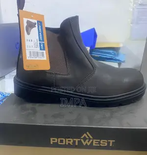 Fw51 - Steel Leather Dealer Boot S1p Fo Sr