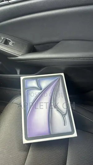 New Apple iPad (2025) 128 GB Silver