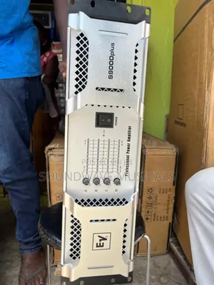 Ev S9000 Plus Bass Amplifier