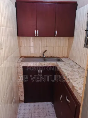 1bdrm Apartment in Malejor, Valley View Area for rent