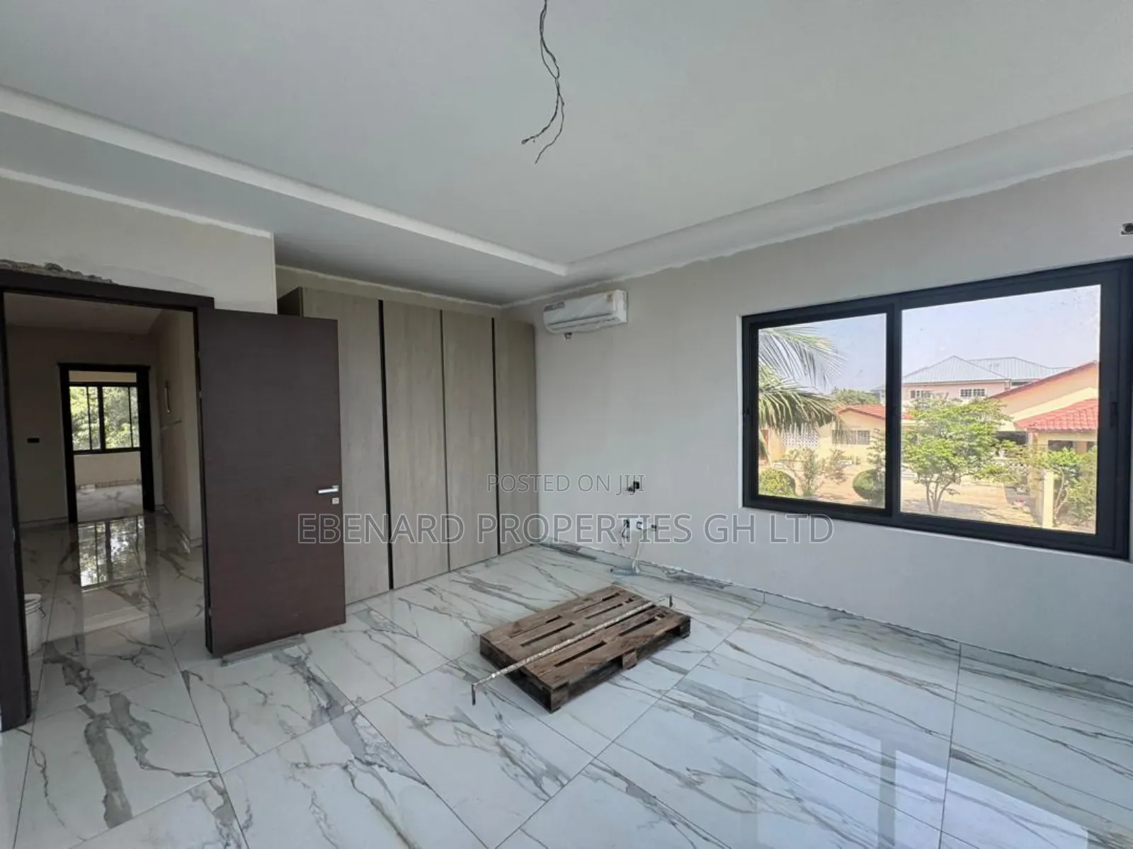 6bdrm House in Ebenard Properties, American House for rent