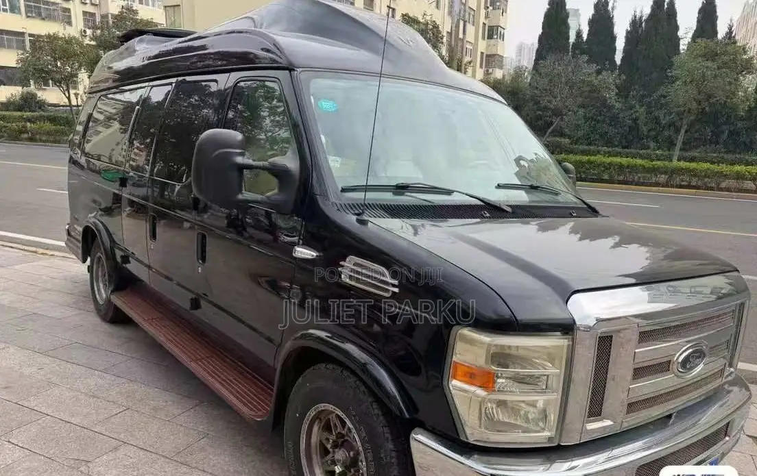 Ford E350 2009 Black