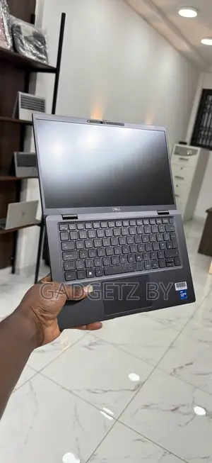 Laptop Dell Latitude 7330 32GB Intel Core i7 SSD 512GB