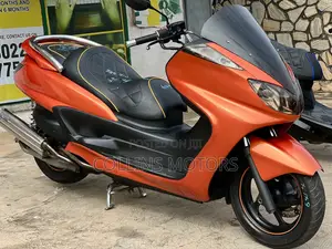 Yamaha Majesty 2019 Orange