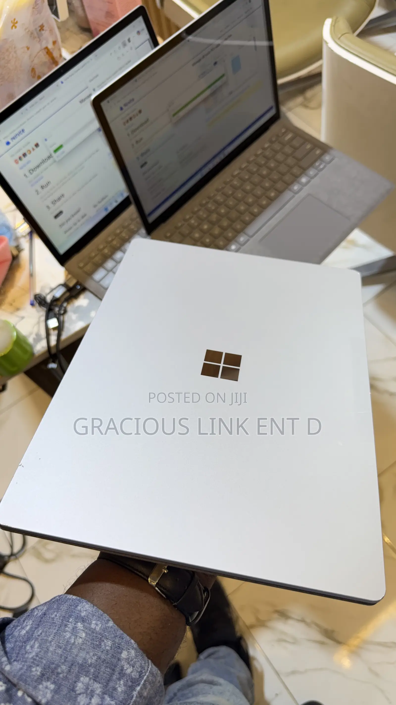 New Laptop Microsoft Surface Laptop 4 8GB Intel Core i5 SSD 256GB