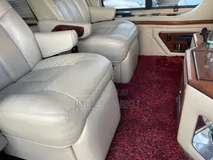 GMC Savana 2014 White