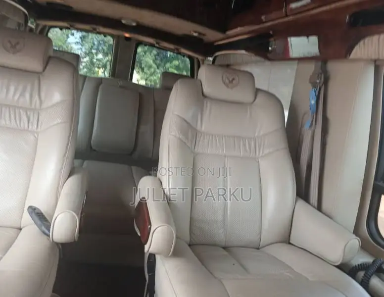 GMC Savana 2014 White