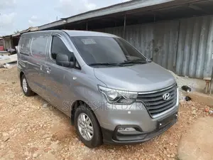 Hyundai Starex 2020 Grey