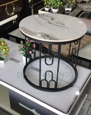 Round Centre Table
