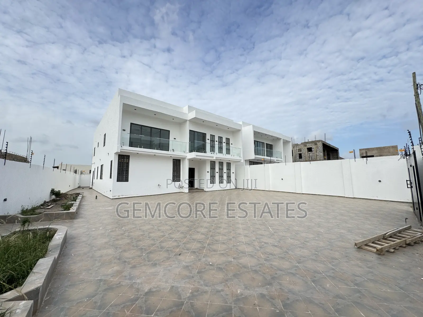 5bdrm House in East Legon Hills, Ashaley Botwe for sale