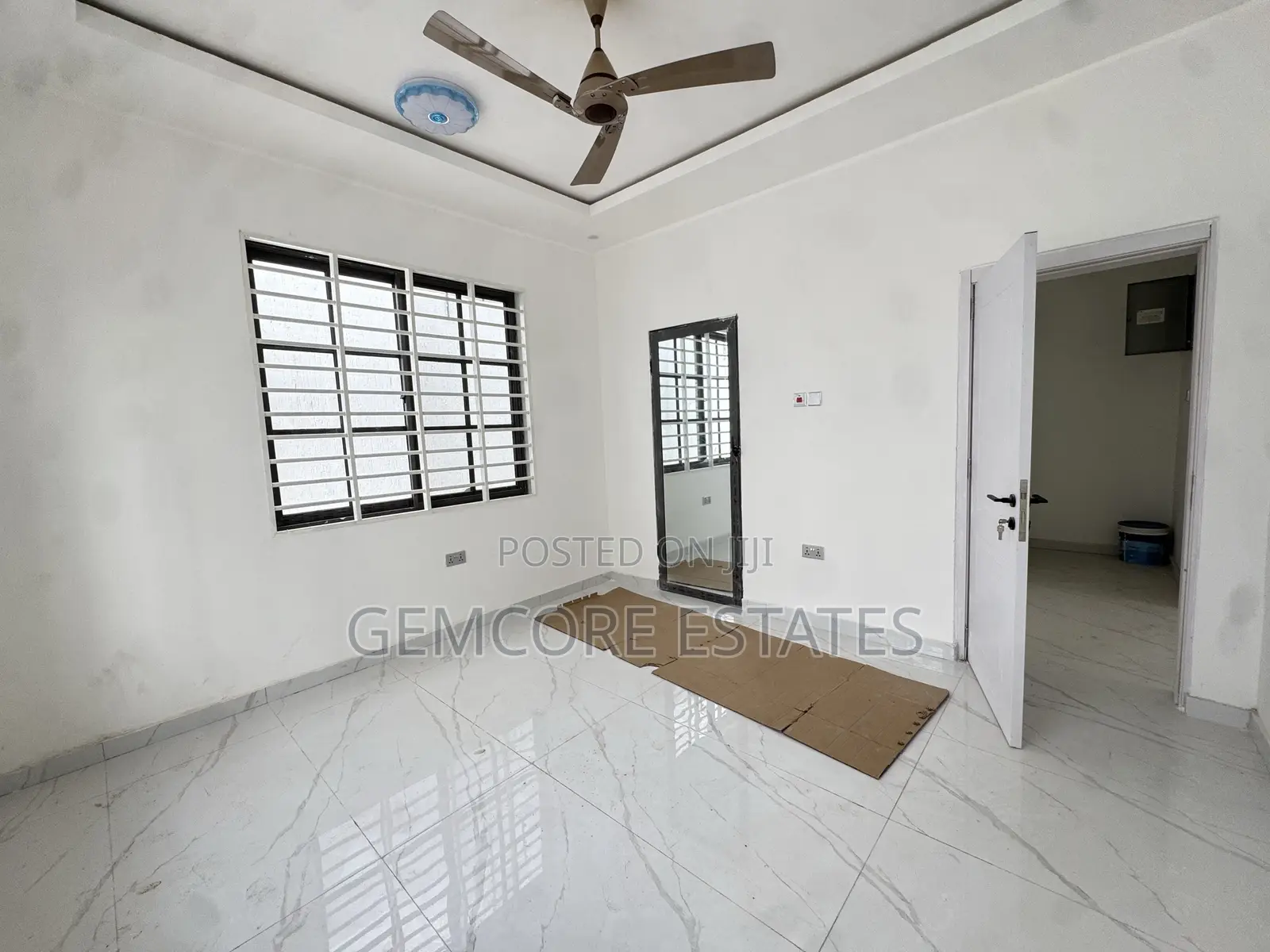 5bdrm House in East Legon Hills, Ashaley Botwe for sale