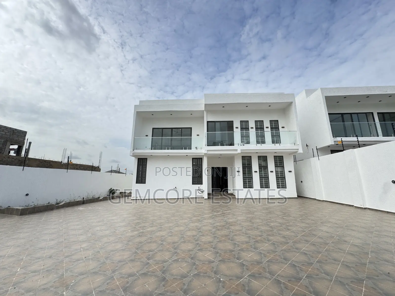5bdrm House in East Legon Hills, Ashaley Botwe for sale