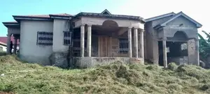 5bdrm House in Atwima Nwabiagya for sale