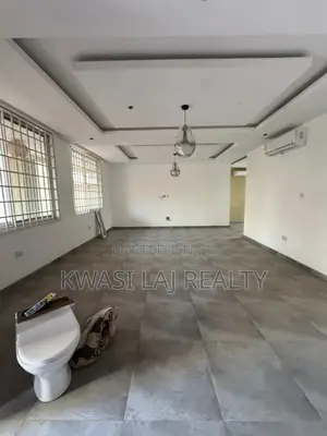 4bdrm House in Pokuase Ablekuma Rd for sale