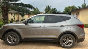 Hyundai Santa Fe 2018 Gray
