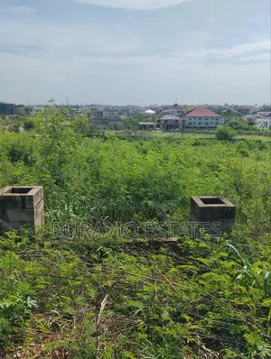 Best Plot in Diamond Hills Residency