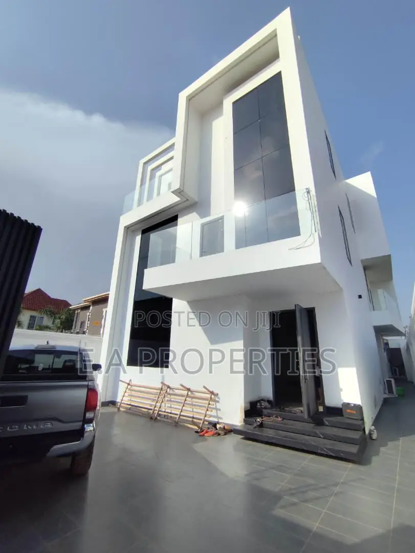 4bdrm House in Ea Properties, School Junction for sale