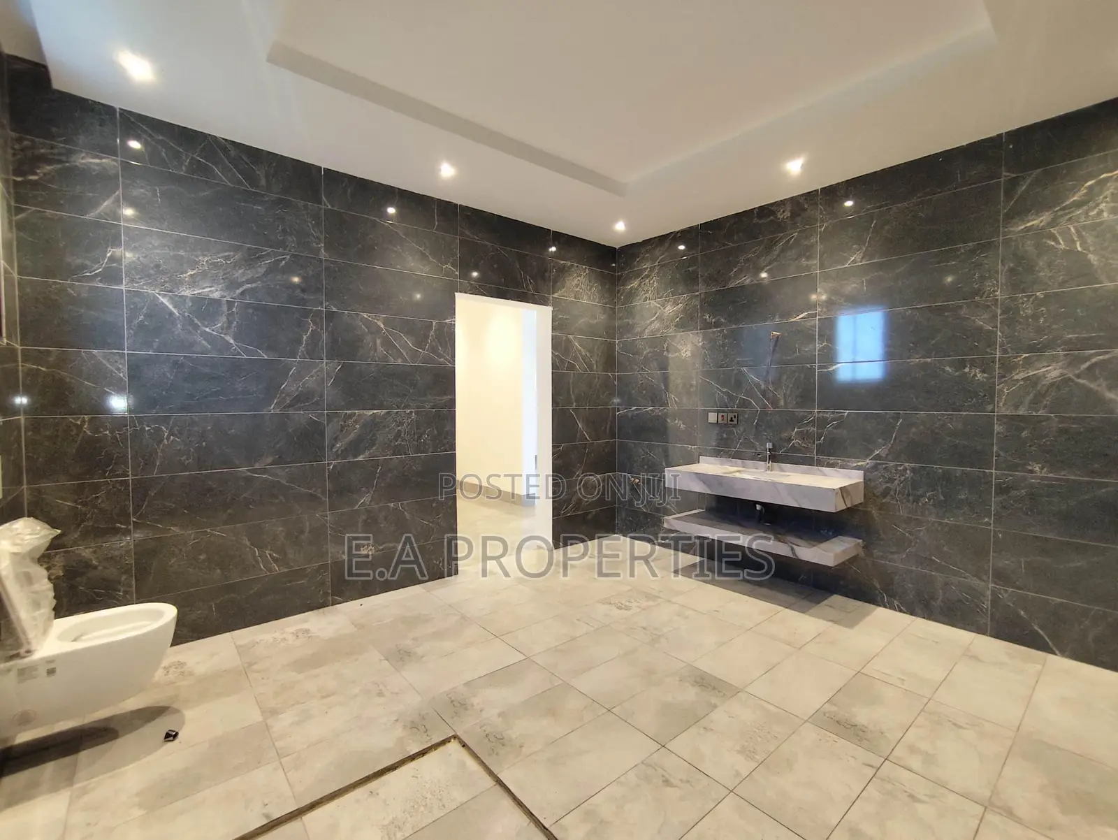 4bdrm House in Ea Properties, School Junction for sale