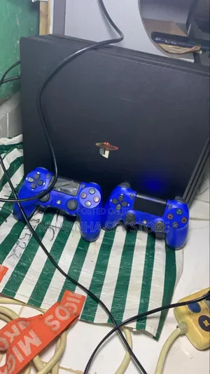 Playstation 4 Pro With 2 Controllers