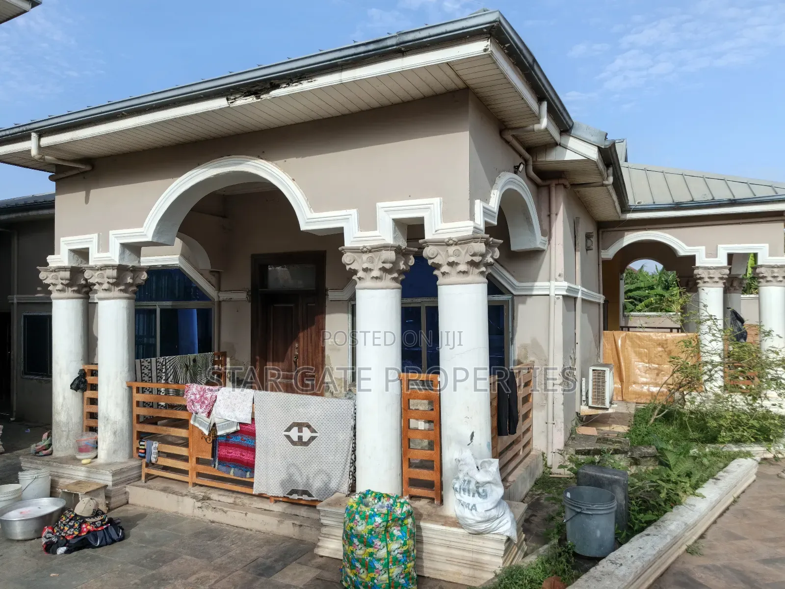 5bdrm House in Fumesua, Kumasi Metropolitan for sale