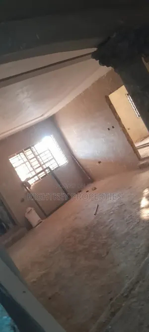 4bdrm House in Akyeremade, Kumasi Metropolitan for sale