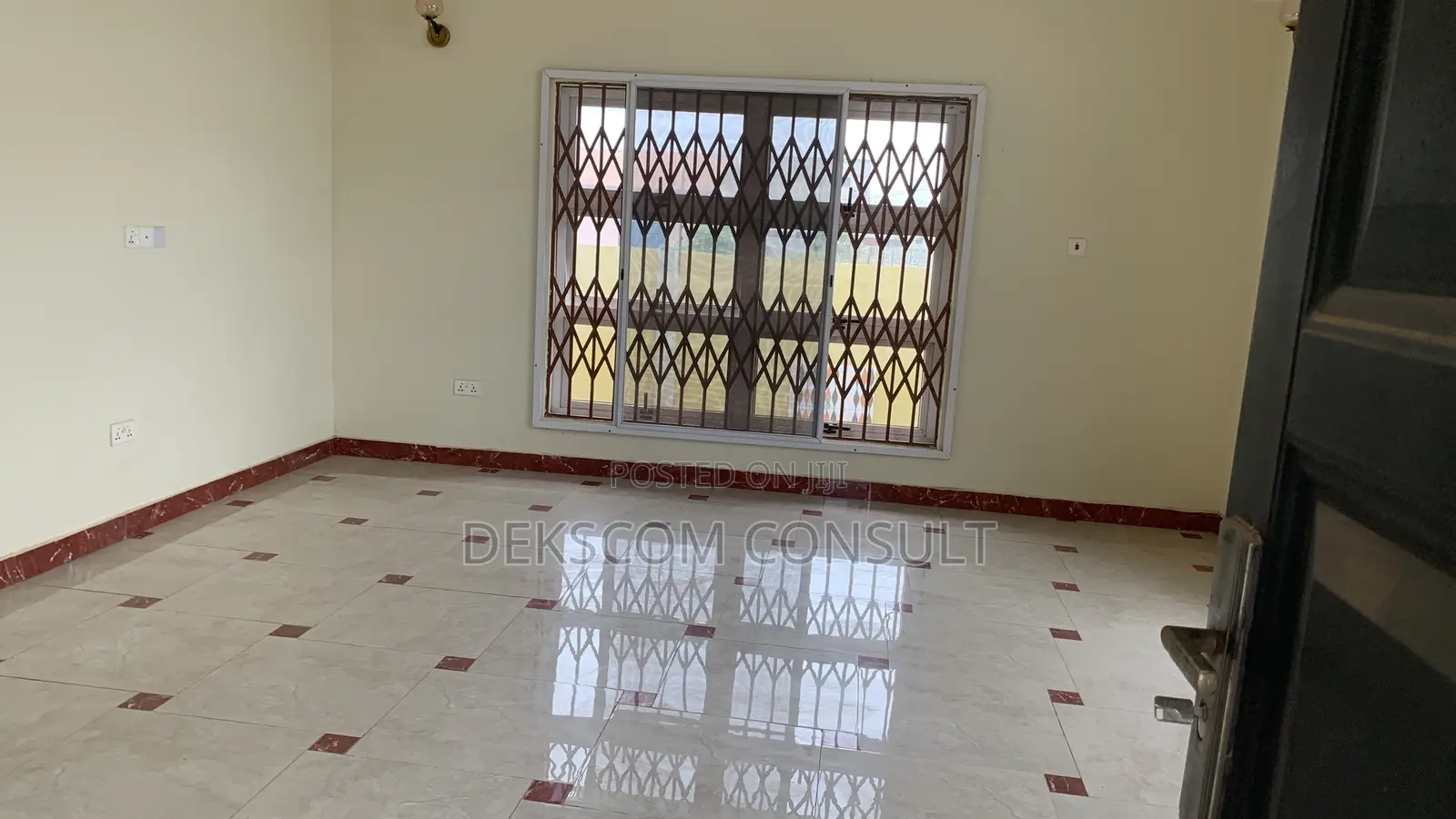 3bdrm House in Adenta for sale