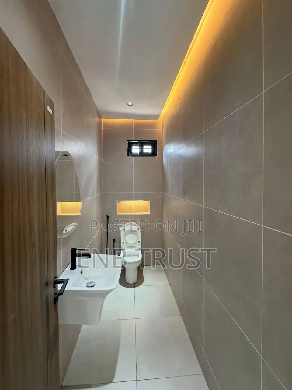 3bdrm House in Lakeside Estate for sale