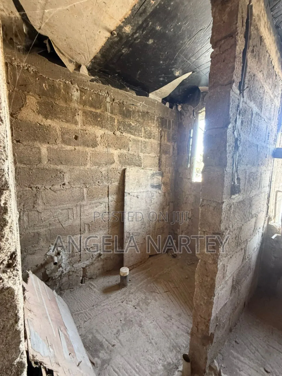 20bdrm Apartment in Weija, Accra Metropolitan for sale
