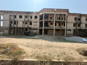 20bdrm Apartment in Weija, Accra Metropolitan for sale