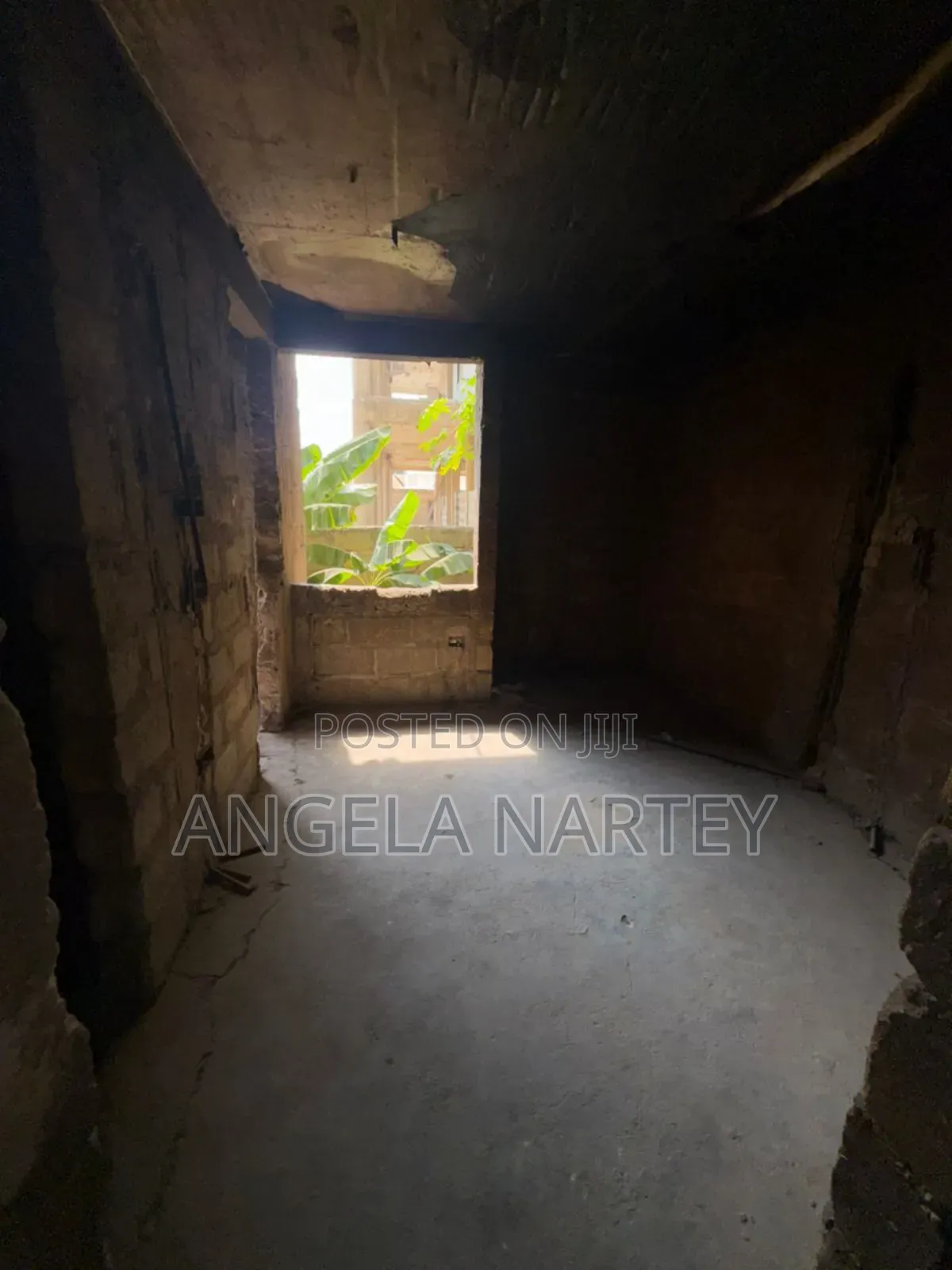 20bdrm Apartment in Weija, Accra Metropolitan for sale